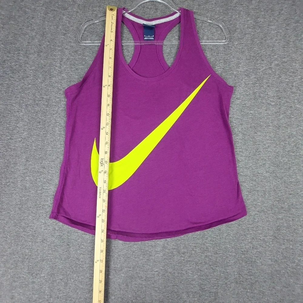 NIKE WOMENS PURPLE SLEEVELESS SCOOP NECK RACERBACK ATHLETIC TANK TOP SIZE MEDIUM